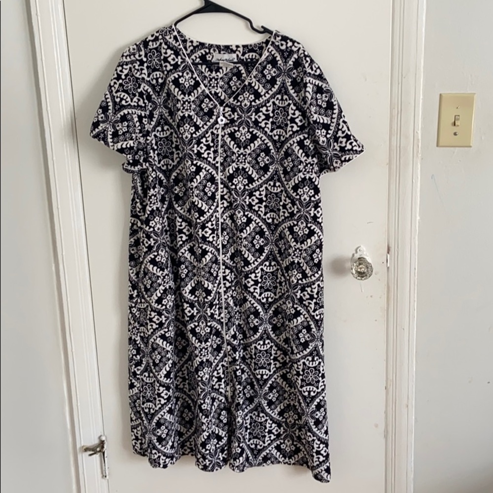 Anthony Richards Robe Plus Size 1X